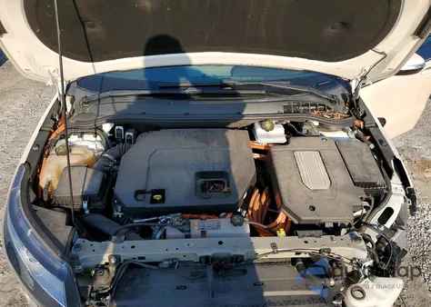 2013 Chevrolet Volt z USA, uszkodzony, nr VIN 1G1RD6E42DU137894